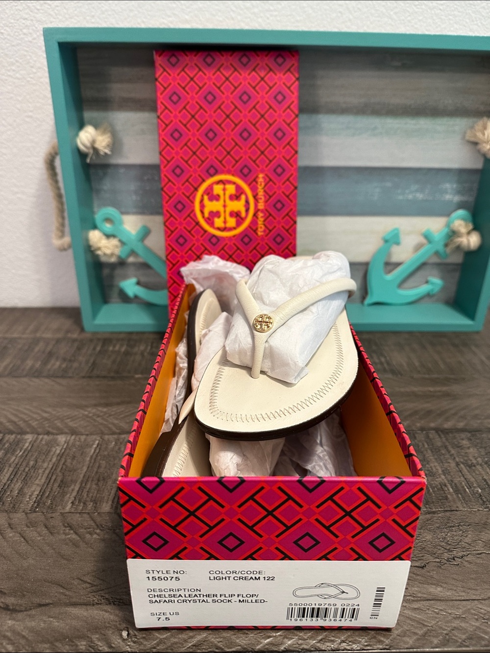Tory Burch Women Chelsea Leather Flip Flop Thong Sandals in Light Cream